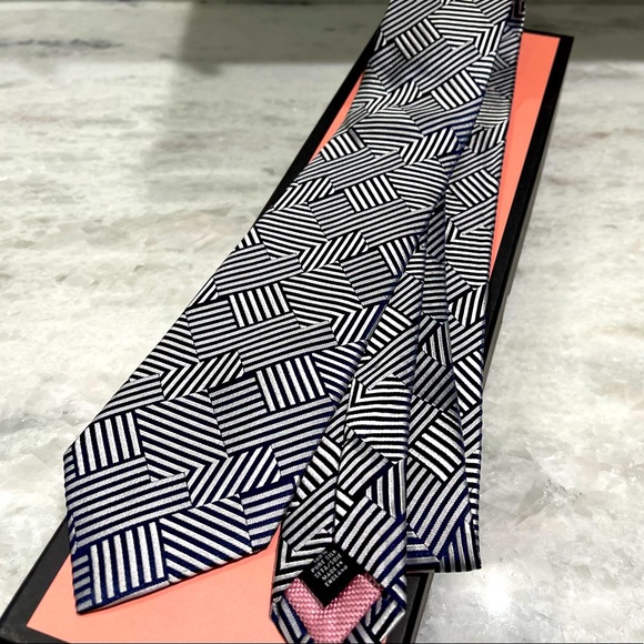 🔥ART DECO🔥✨💯AUTH LVMH THOMAS PINK STRIKING NAVY STACK GEOMETRIC MOTIF TIE - Picture 1 of 16